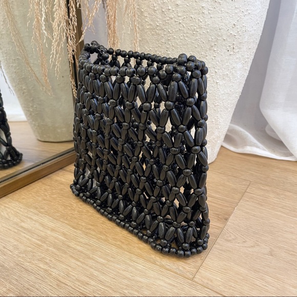 LAST • Bahamas Beaded Crossbody Handbag - Picture 4 of 7